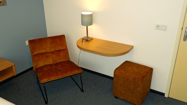 Einzelzimmer – Hotel Café Restaurant De Kroon