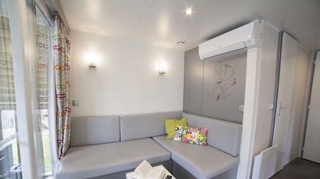 Woonkamer - RCN Camping La Ferme Du Latois