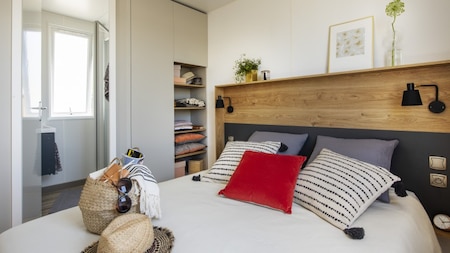 Slaapkamer - RCN Camping Belledonne Slaapkamer - RCN Camping Belledonne