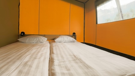 Slaapkamer - RCN Camping Belledonne Slaapkamer - RCN Camping Belledonne