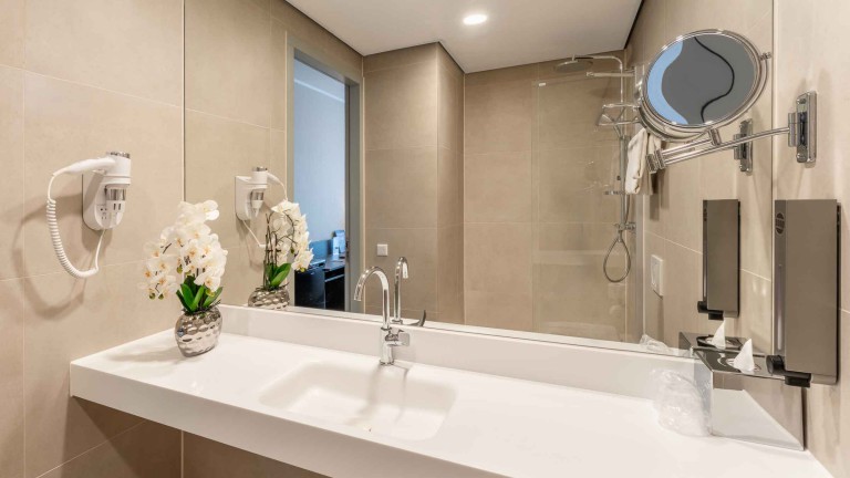 Standaard kamer van Plaza Premium Den Haag City Center.