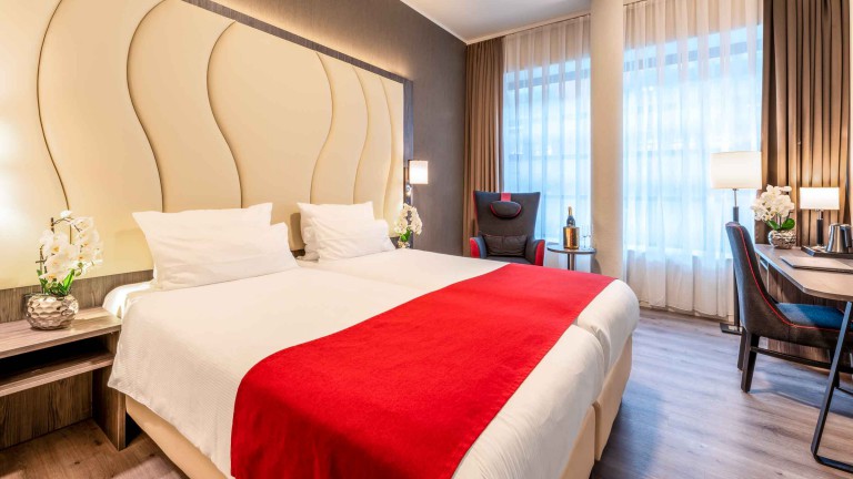 Comfort kamer van Plaza Premium Den Haag City Center.