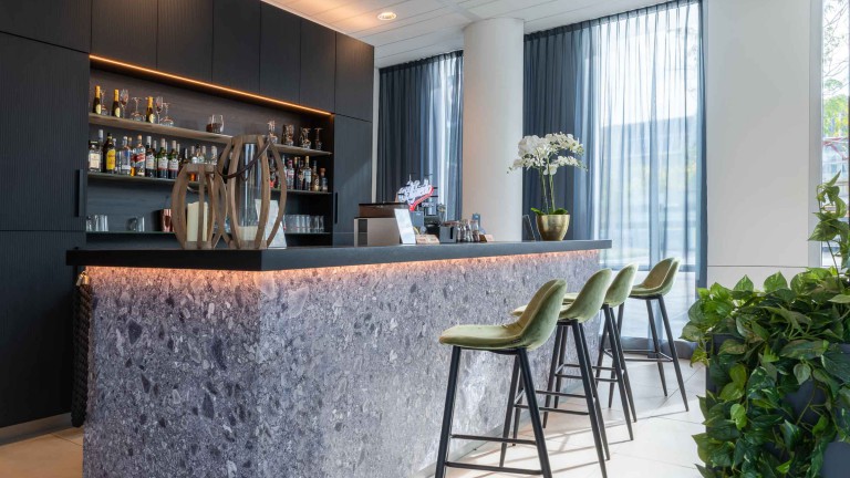 Lobby van Plaza Premium Almere.
