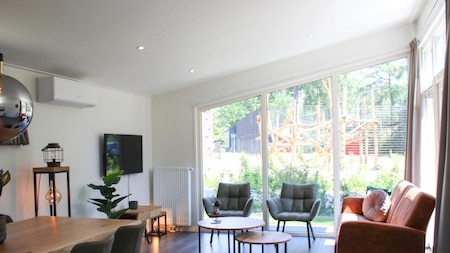 Woonkamer - Vakantiepark de Rimboe en de Woeste Hoogte