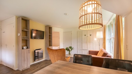 Wohnzimmer - Summio Bungalowpark Herperduin