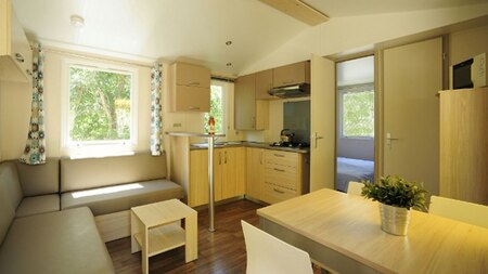 Woonkamer - RCN Camping Les Colllines de Castallane