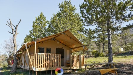 Buitenaanzicht - RCN Camping Les Colllines de Castallane