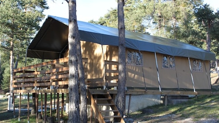 Buitenaanzicht - RCN Camping Les Colllines de Castallane