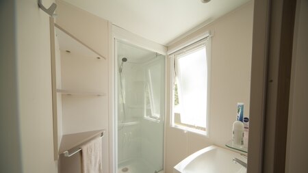 Badkamer - RCN Camping Les Colllines de Castallane