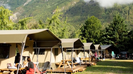 Buitenaanzicht - RCN Camping Belledonne Buitenaanzicht - RCN Camping Belledonne