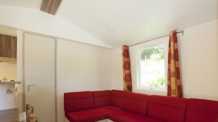 Woonkamer - RCN Camping Belledonne Woonkamer - RCN Camping Belledonne