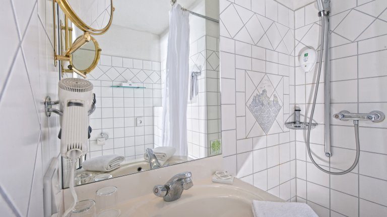Badkamer - Wyndham Garden Lahnstein Koblenz