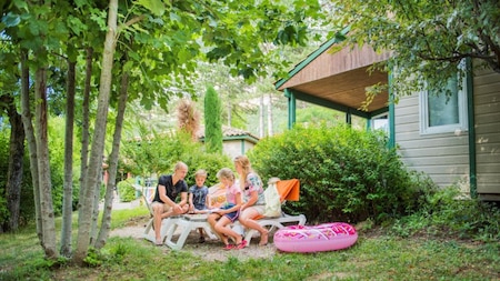 Terrasse - RCN Camping Val de Cantobre