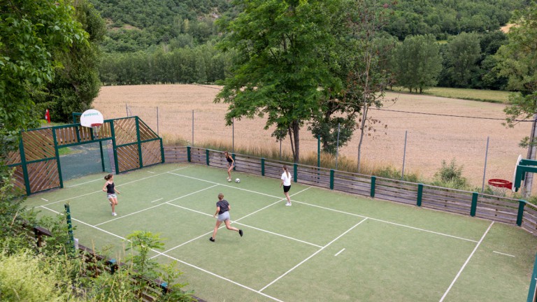 Sportplatz - RCN Camping Val de Cantobre