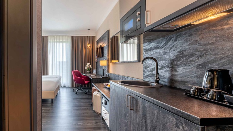 Standaard kamer van Plaza Premium Grand Winston Rijswijk.