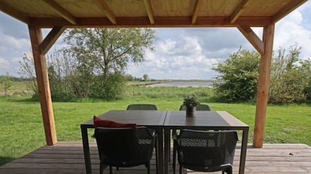 Terrasse - RCN Vakantiepark de Potten