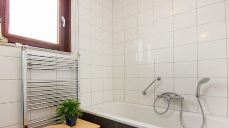 Badezimmer - Summio Vakantiepark Reevallis