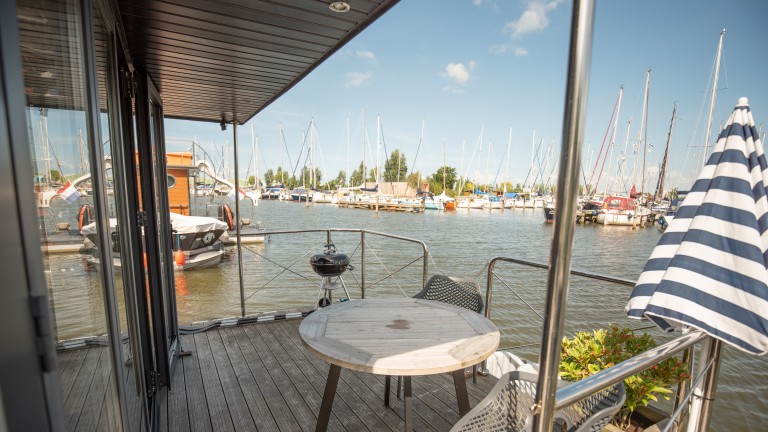 Hausboot Glücklich - Rent to Enjoy
