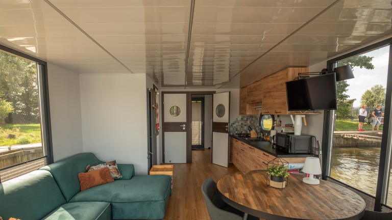 Hausboot Glücklich - Rent to Enjoy