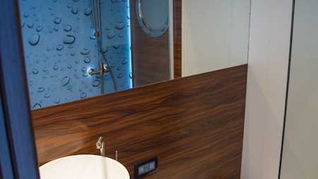 Badkamer - Rent to Enjoy Badkamer - Rent to Enjoy