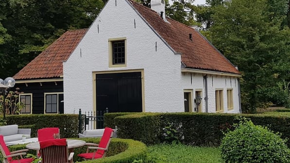 Het Coetshuys - Der Arm von Rhoon Het Coetshuys - Der Arm von Rhoon