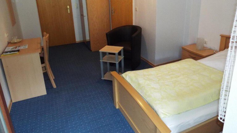 Einzelzimmer