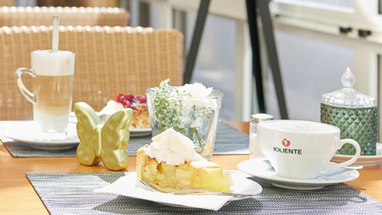 Koffie en gebak - Waldhotel Bärenstein