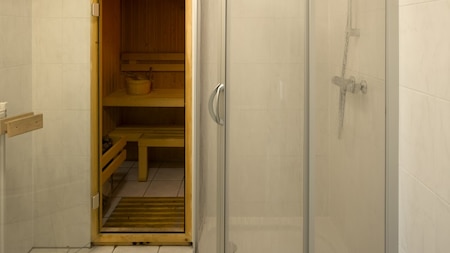 Badezimmer - Dormio Villapark Duynzicht