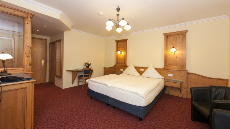 Luxuszimmer mit Balkon – Belle Vue