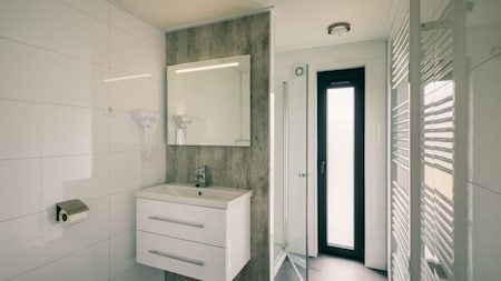Badkamer - Summio Vakantiepark Zeedijk