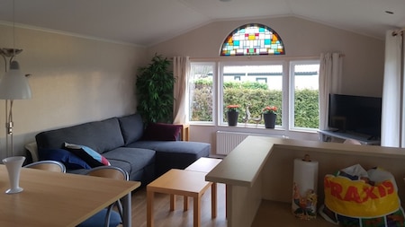 Woonkamer - Vakantiepark de Luttenberg Woonkamer - Vakantiepark de Luttenberg