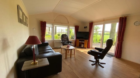 Woonkamer - Vakantiepark de Luttenberg Woonkamer - Vakantiepark de Luttenberg