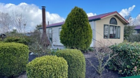 Buitenaanzicht - Vakantiepark de Luttenberg Buitenaanzicht - Vakantiepark de Luttenberg