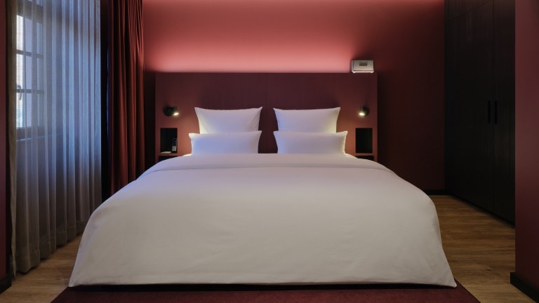 Überlegenheit und Abhängigkeit