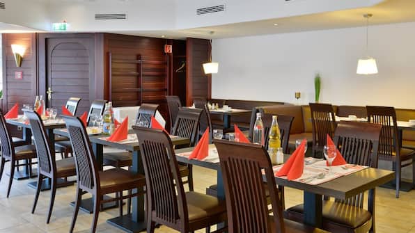 Restaurant - ACHAT Hotel Wetzlar