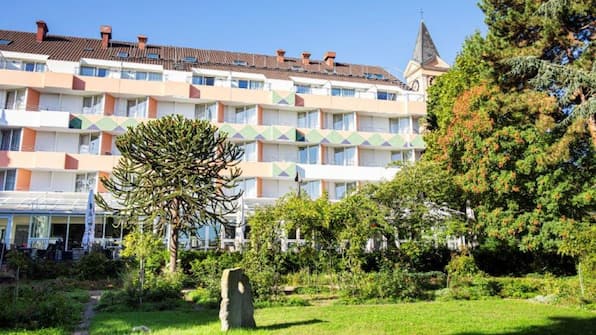 Achterzijde - ACHAT Hotel Bad Dürkheim