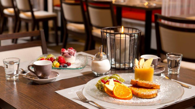 Restaurant - ACHAT Hotel Dresden Elbufer