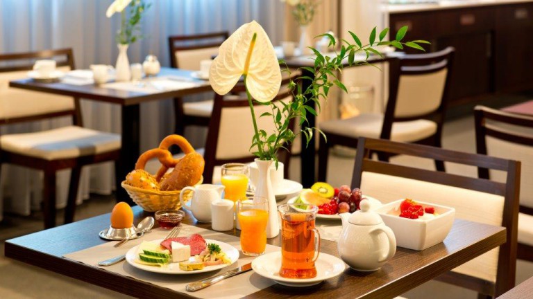 Ontbijt - ACHAT Hotel Dresden Elbufer