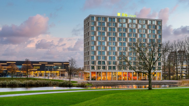 De beste hotels in Rotterdam al vanaf €40 - Voordeeluitjes.nl