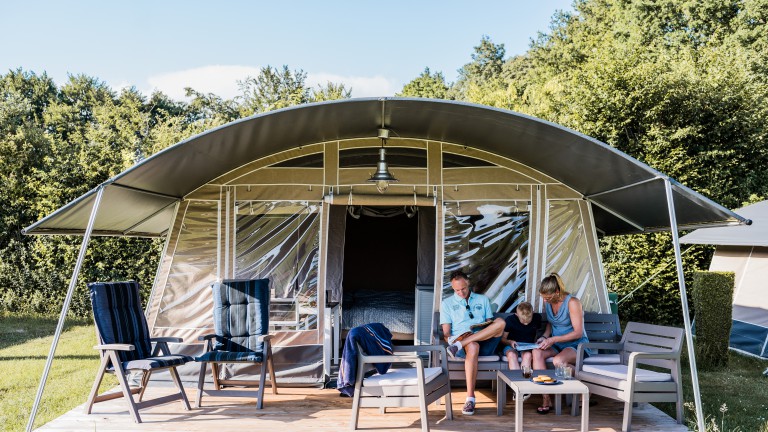 Typ Lodge Deluxe - Country Camp Camping Gritt