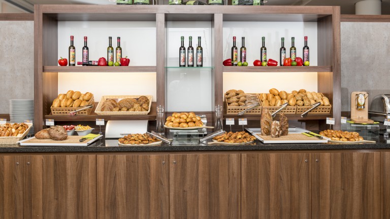 Ontbijtbuffet - Holiday Inn Express Bremen Airport