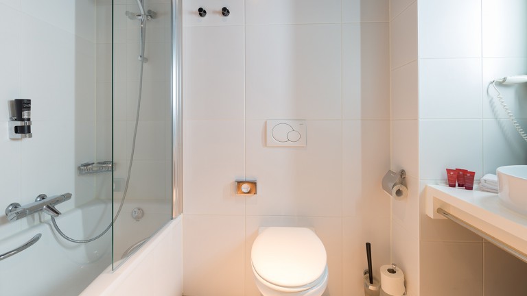 Doppelzimmer mit getrennten Betten