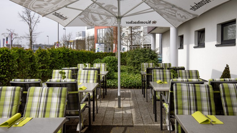 Terras - Holiday Inn Express Bremen Airport