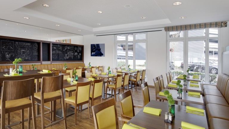 Restaurant - Holiday Inn Express Bremen Airport