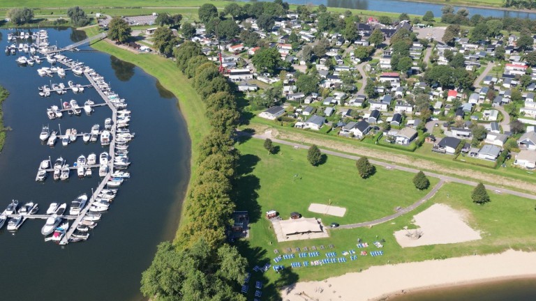 Luchtfoto - Recreatiepark de Veerstal
