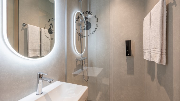 Badkamer - Fox Hotel The Hague Scheveningen