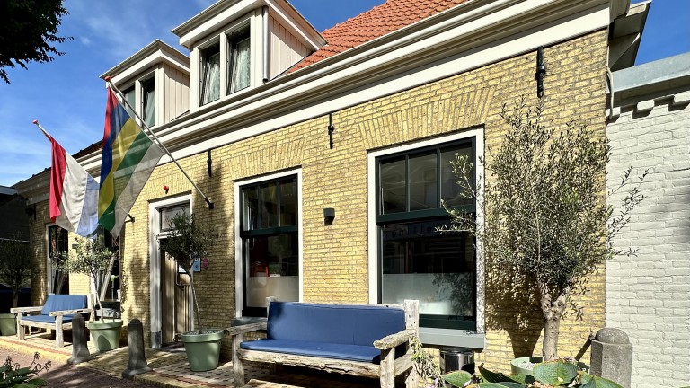Hotel Buren - Hotel Buren