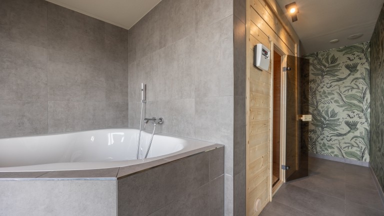 Wellness suite - Leonardo Hotel IJmuiden Seaport Beach