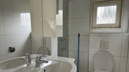 Badkamer - Vakantiepark de Ossenberg Badkamer - Vakantiepark de Ossenberg