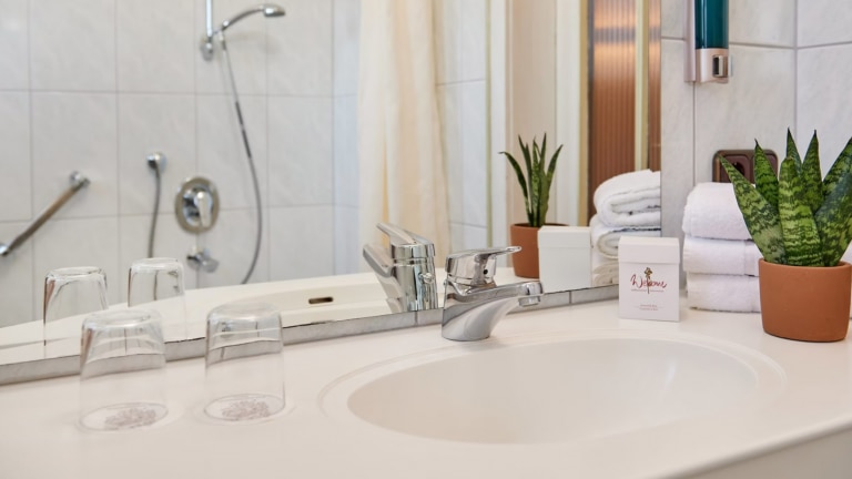 Standaard kamer met oostelijk/westelijk balkon